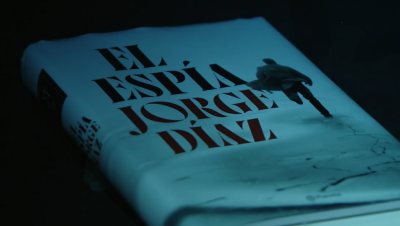 Jorge D�az publica su novela en solitario: 'El esp�a' | Ver