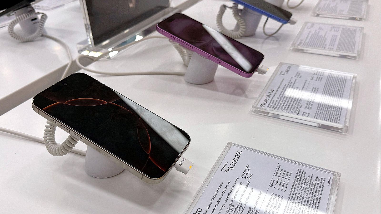 Informativo 24 horas - 20h - 12/04/25 - ver ahora