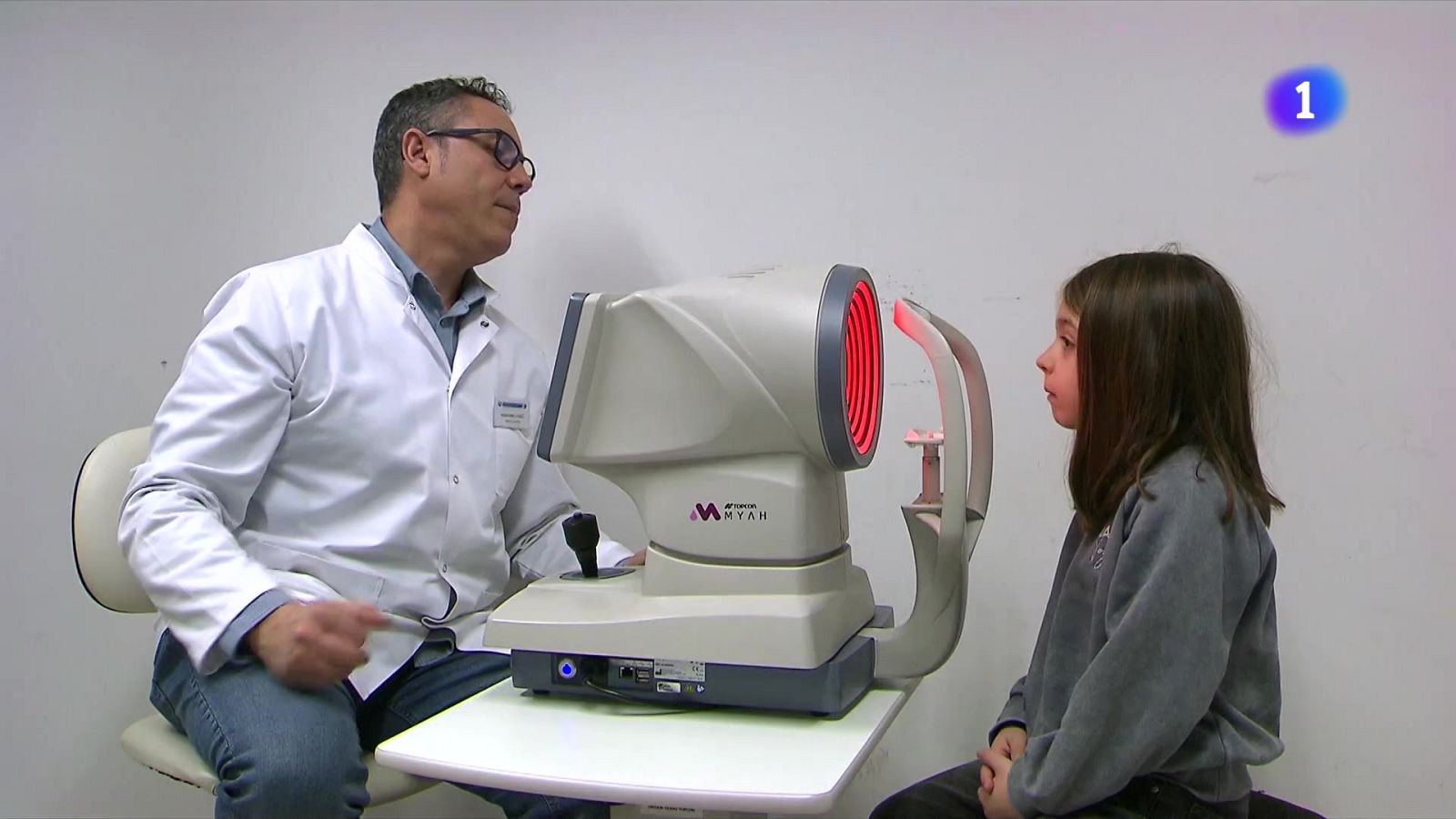 Més persones amb miopia, però amb menys diòptries - L'Informatiu | Veure