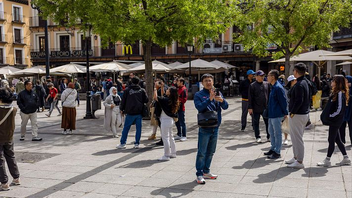 Telediario Fin de Semana - Esta Semana Santa será difícil escapar de la lluvia