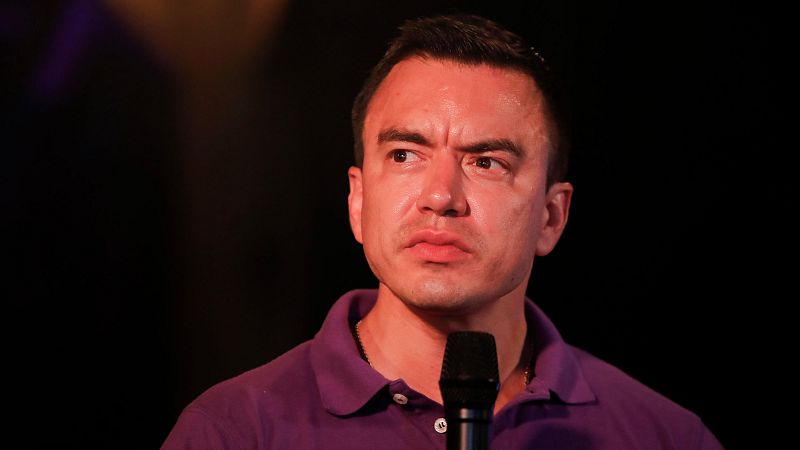 Daniel Noboa es reelegido presidente de Ecuador con el 55% de los votos