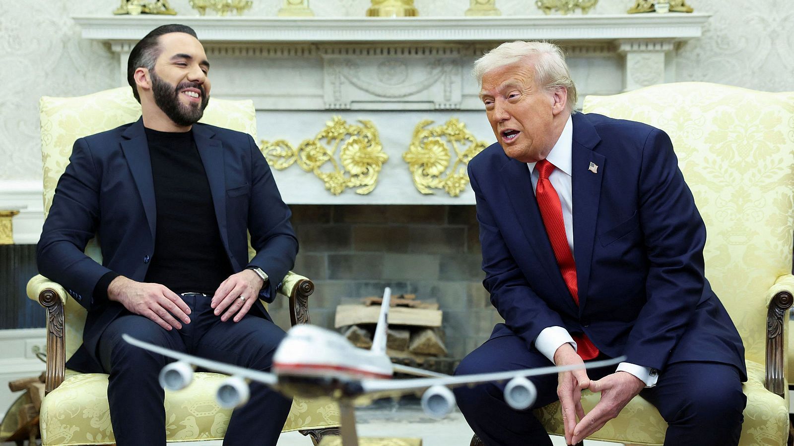 Bukele apoya las deportaciones de Trump a El Salvador | Ver