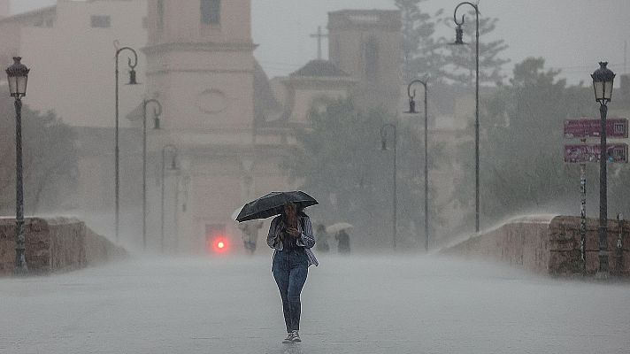 El tiempo - Lluvias y tormentas localmente fuertes este martes