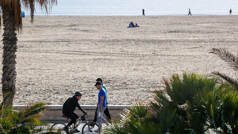 Tiempo estable y subida de temperaturas en gran parte de España - El tiempo | Ver