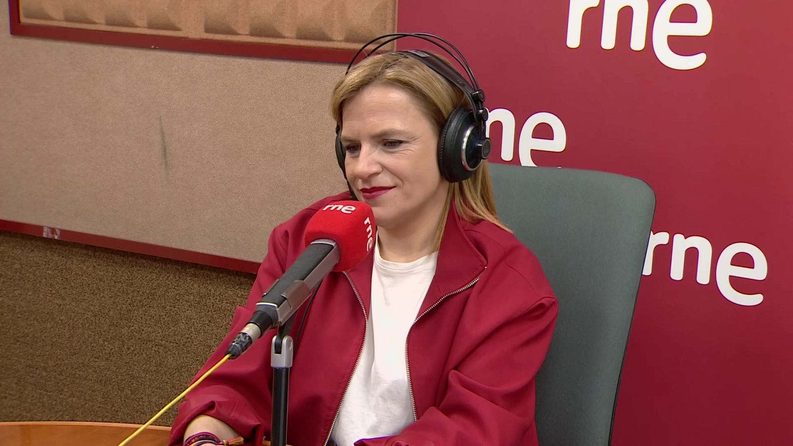 Pilar Bernabé, en RNE: "Yo no he mentido jamás" - Las mañanas de RNE | Ver