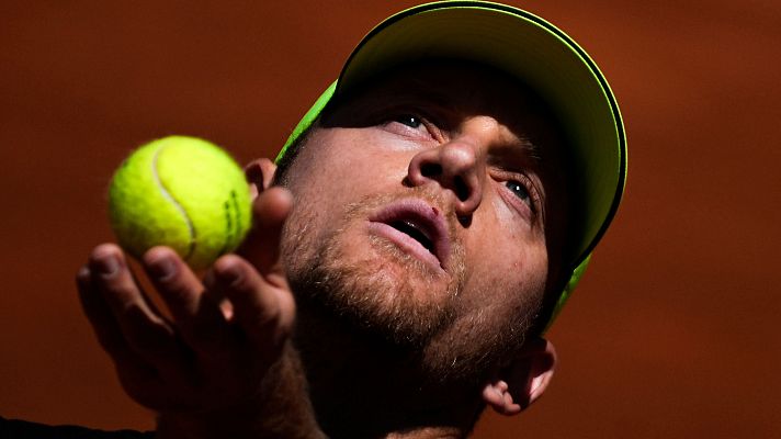 Tenis - Un impresionante Davidovich vence a Rublev en el Godó