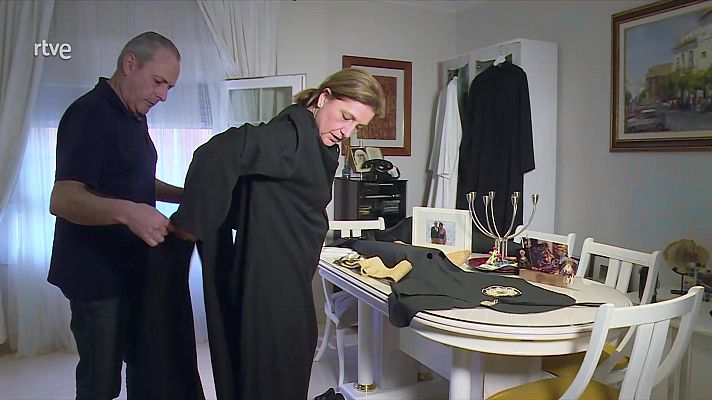 Telediario 2 - Mujeres nazarenas, la cara de la igualdad en la Semana Santa