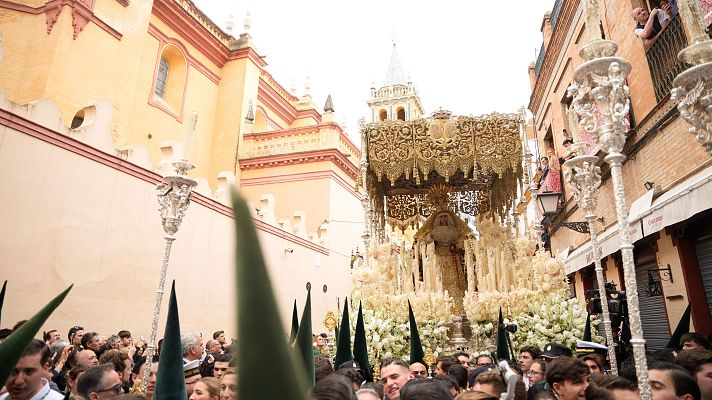 Telediario 2 - Viernes Santo de procesiones en Andalucía