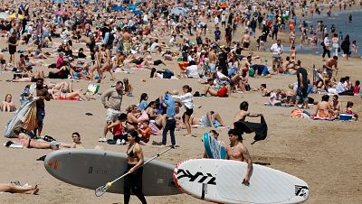 El turismo en Semana Santa aguanta el chaparrn, con un aumento de las reservas de ltima hora