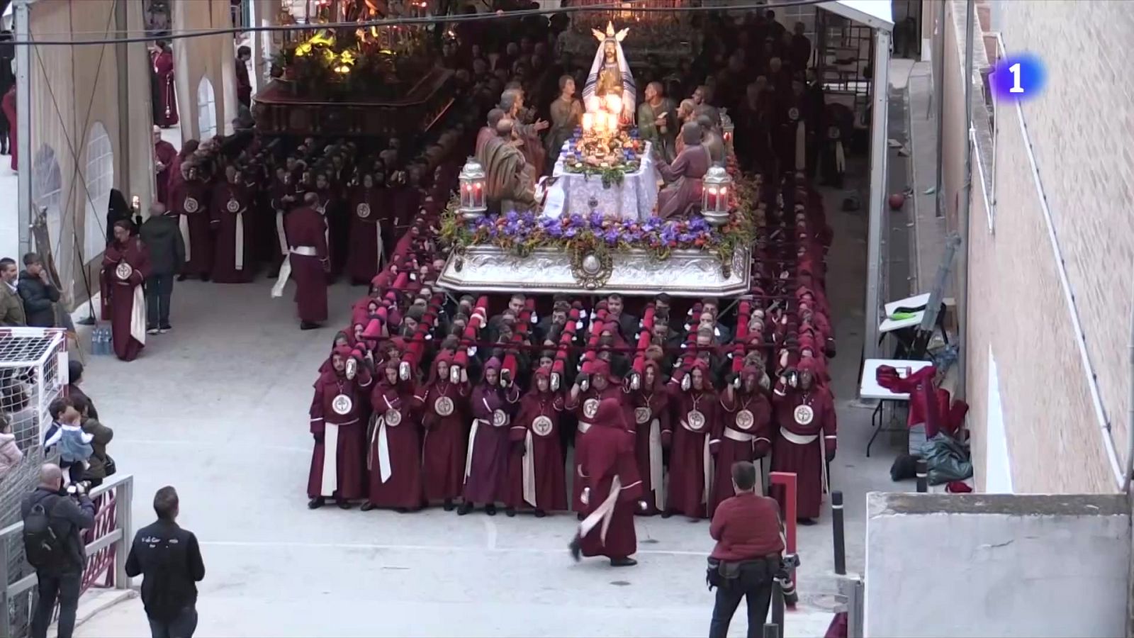 Retratar la Semana Santa | Ver