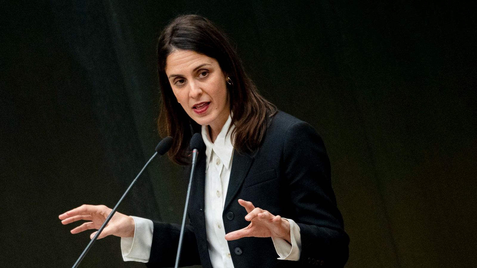 Maestre, contra la "retahíla" de críticas de Podemos al Gobierno - La hora de La 1 | Ver