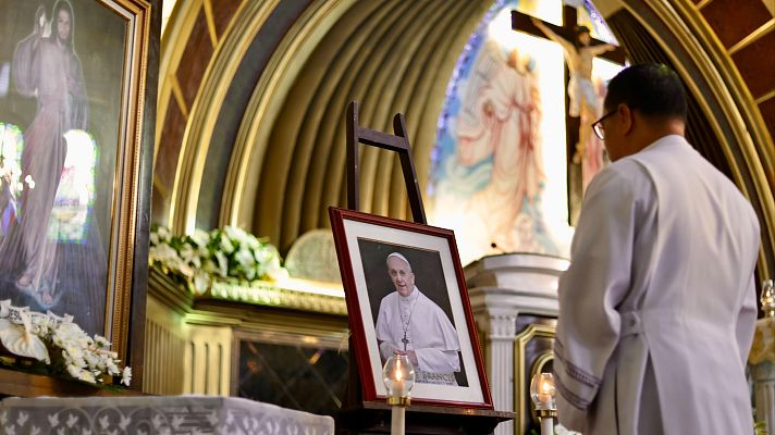 La hora de La 1 - El Gobierno declara tres días de luto oficial tras la muerte del papa Francisco