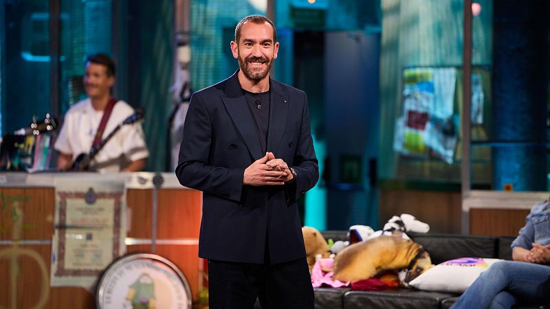 La Revuelta | Ponce presenta la programación de RTVE 21/4/25 - La Revuelta | Ver