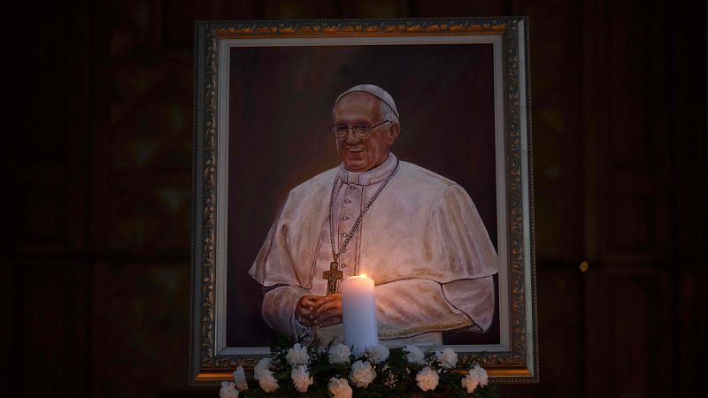 Telediario 2 en cuatro minutos - 21/04/25 – RTVE.es | Ver