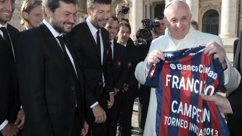 El San Lorenzo de Almagro le dedica un homenaje al papa Francisco | Ver