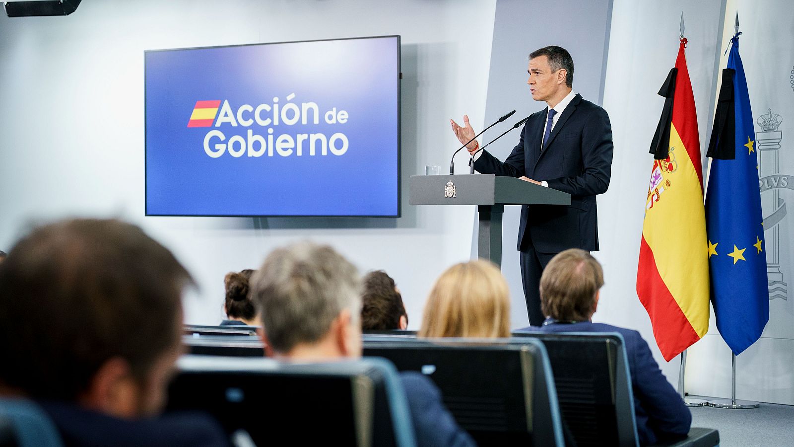 Sánchez eleva el gasto en defensa 10.471 millones para llegar al 2% | Ver