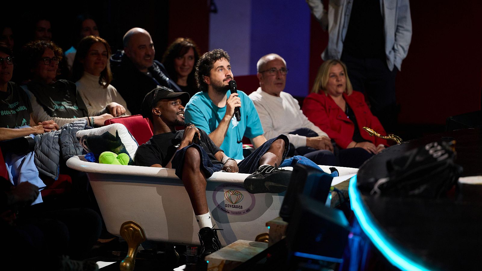 La Revuelta | Baba tiene mucho flow y María muchos años 22/4/25 - La Revuelta | Ver