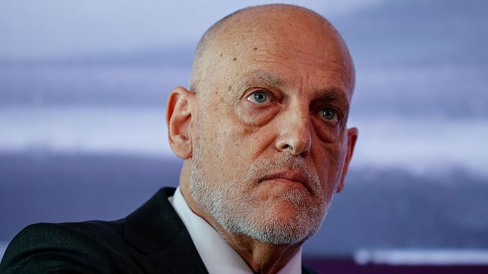 Fútbol - Tebas pregunta a Flick "por qué no se queja ante la UEFA" por los horarios de la Champions