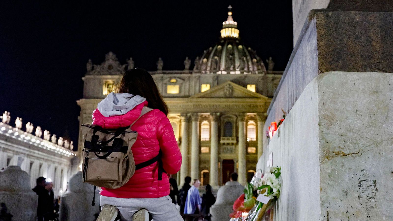 El féretro del papa Francisco es trasladado este miércoles | Ver