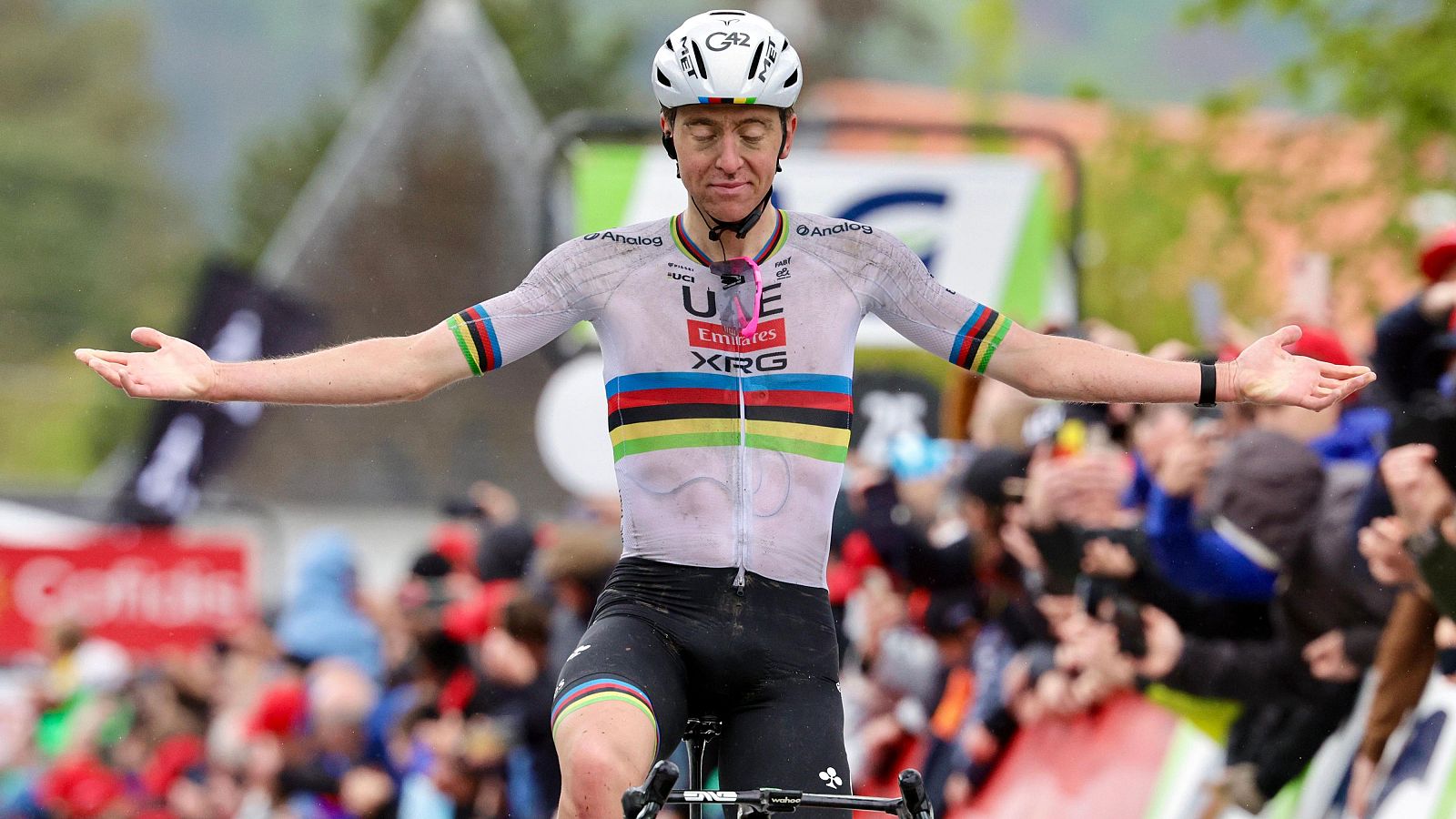 Pogacar gana la Flecha Valona con un gran ataque en el muro de Huy - Ciclismo | Ver