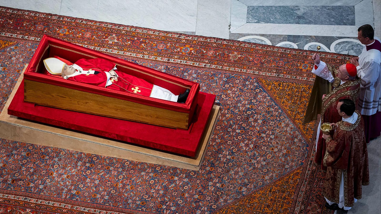 Telediario - 21 horas - 23/04/25 - Lengua de signos - ver ahora