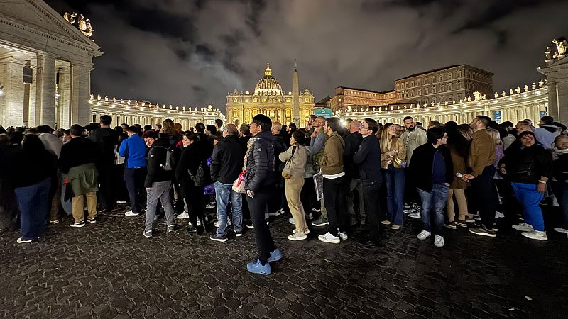 Los cardenales se reúnen por tercera vez este jueves tras la muerte del papa