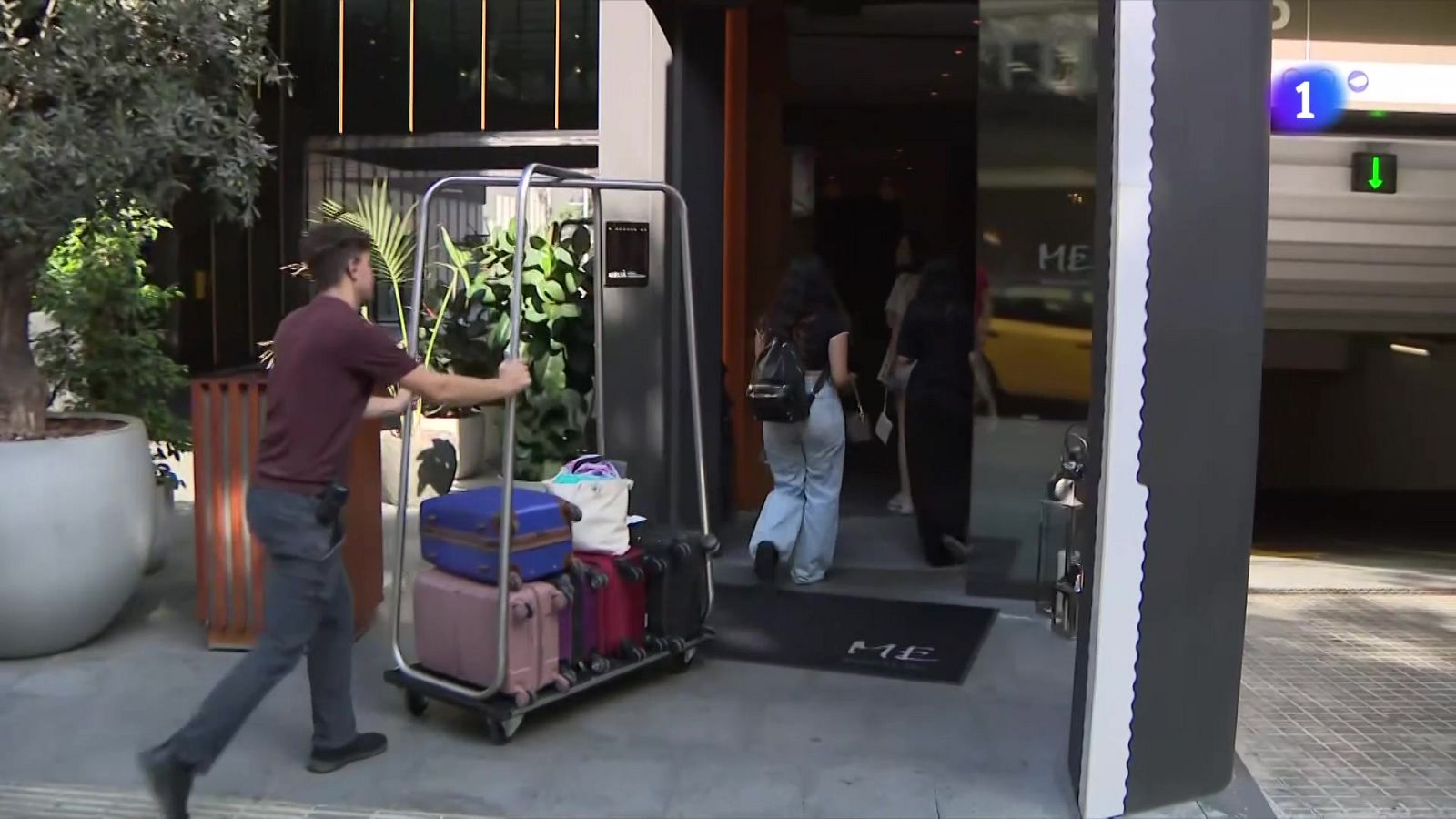 Girona, contra la taxa turística: com s'aplicarà el nou impost? - L'Informatiu | Veure