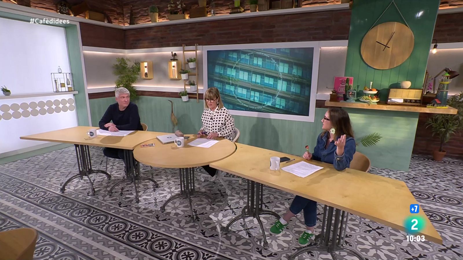 La figura del papa de Roma al finema, estrenes i els concerts - Cafè d'idees | Veure