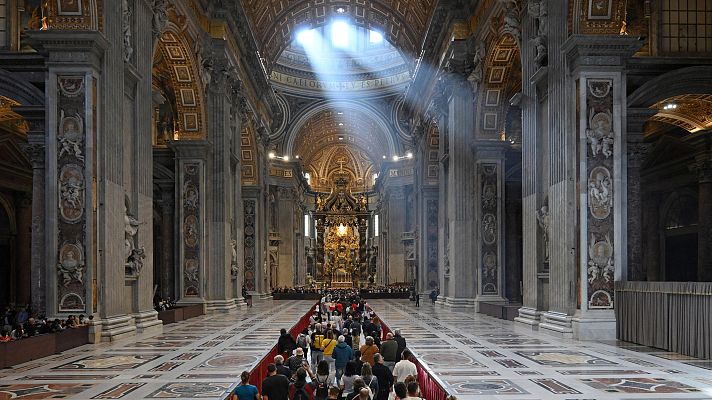  - ¿Cómo son las finanzas del Vaticano?