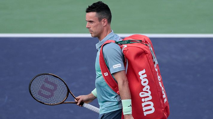 Madrid Open de Tenis - Roberto Bautista cuestiona el estilo de vida de Alcaraz: "No va a ganar Grand Slams acostándose a las siete de la mañana"