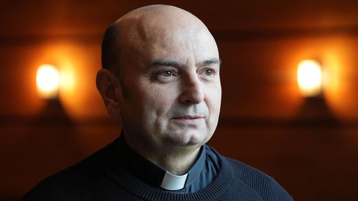 Especiales informativos - Gabriel Romanelli, párroco de Gaza: "El papa se ganó el cariño y el respeto de los refugiados"