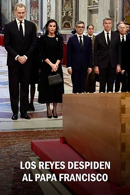 Telediario Fin de Semana - Los reyes despiden al papa en un multitudinario funeral