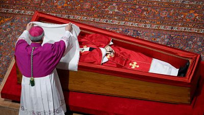 As� fue el cierre del f�retro del ata�d del papa Francisco