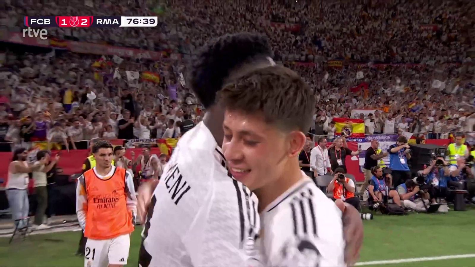 Barcelona 1-2 Real Madrid: Tchouameni marca de cabeza - Copa del Rey | Ver