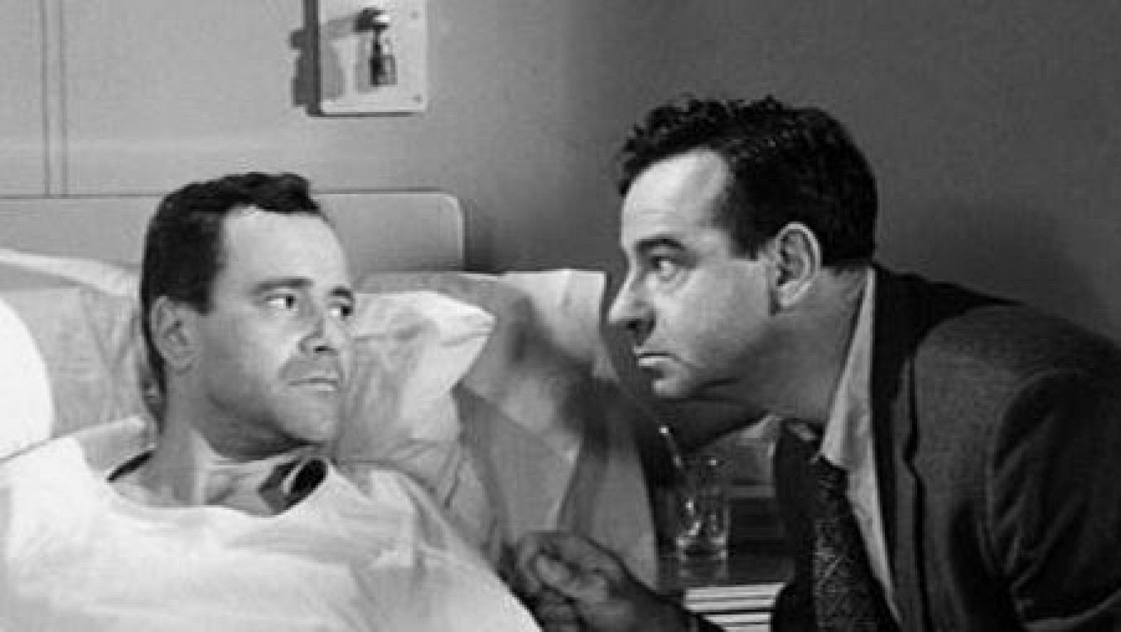 Qué grande es el cine - En bandeja de plata