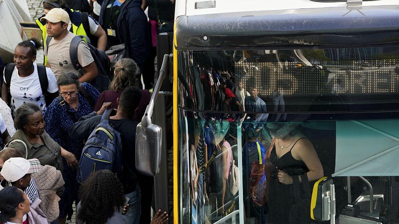 Portugal, colapsado por el "gran apagón": sin transporte, electricidad, ni comunicaciones