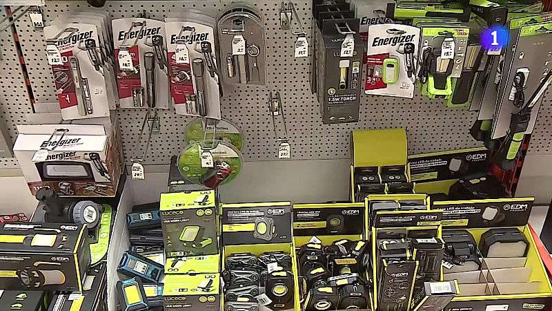 Quin ha estat l'impacte económic de l'apagada? - L'Informatiu | Veure