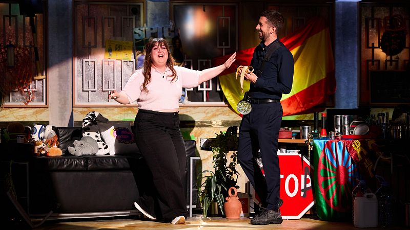 La Revuelta | El kit de Lalachus para el apagón eléctrico 29/4/25 - La Revuelta | Ver