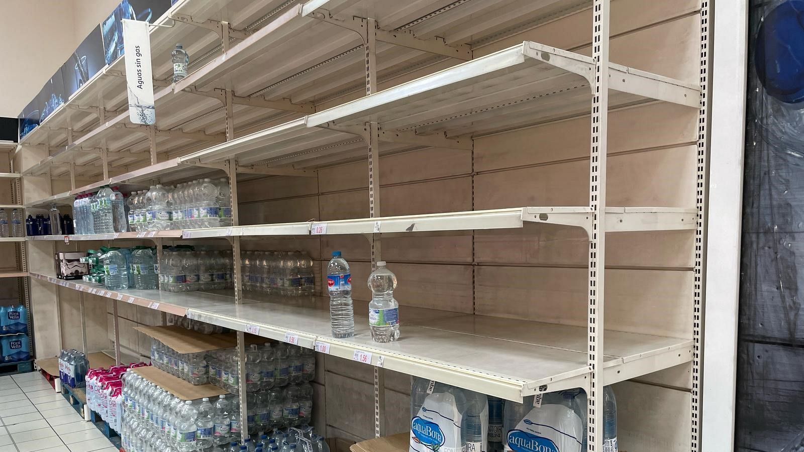 Pérdidas millonarias en los supermercados tras el apagón - La hora de La 1 | Ver