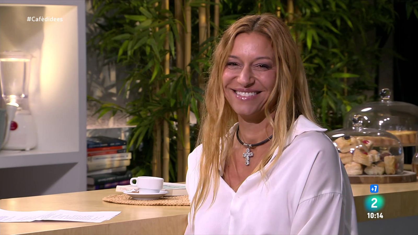 Arantxa Coca: "L'avorriment era novetat i alguns adolescents ho vivien amb angoixa" - Cafè d'idees | Veure