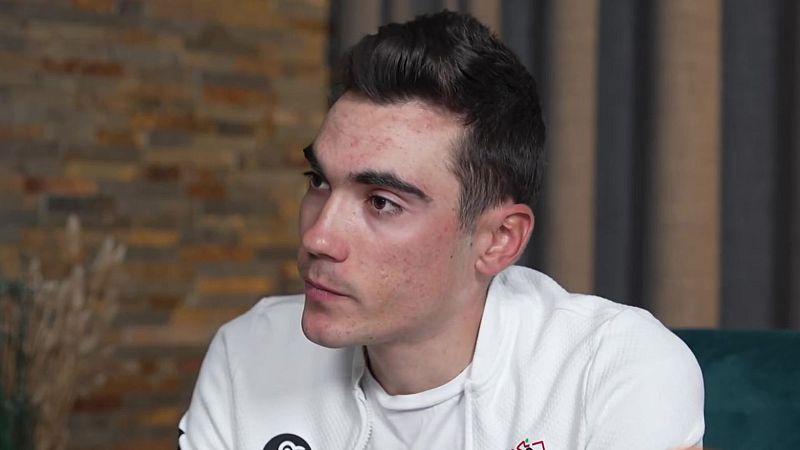 Juan Ayuso, a TVE: "Echo en falta una etapa dura en las dos primeras semanas del Giro"