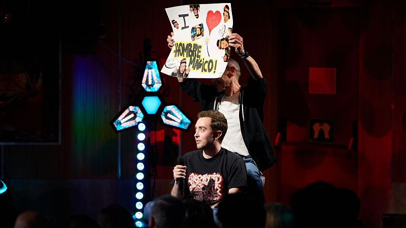 La Revuelta | "Buenas noches, lo primero"