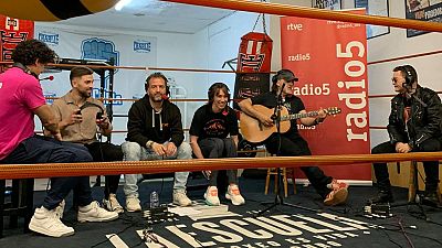 Alba 'Panterita' Sánchez vs Alfonso 'El Gallego' Quintas: una historia de boxeo & rock junto a Jero García y Rock con Ñ