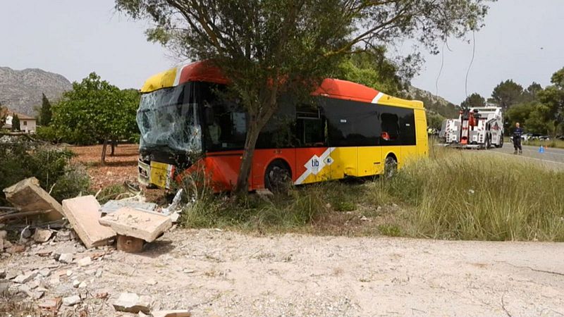 Un muerto y siete heridos en un accidente entre un autobús y un grupo de ciclistas en Mallorca