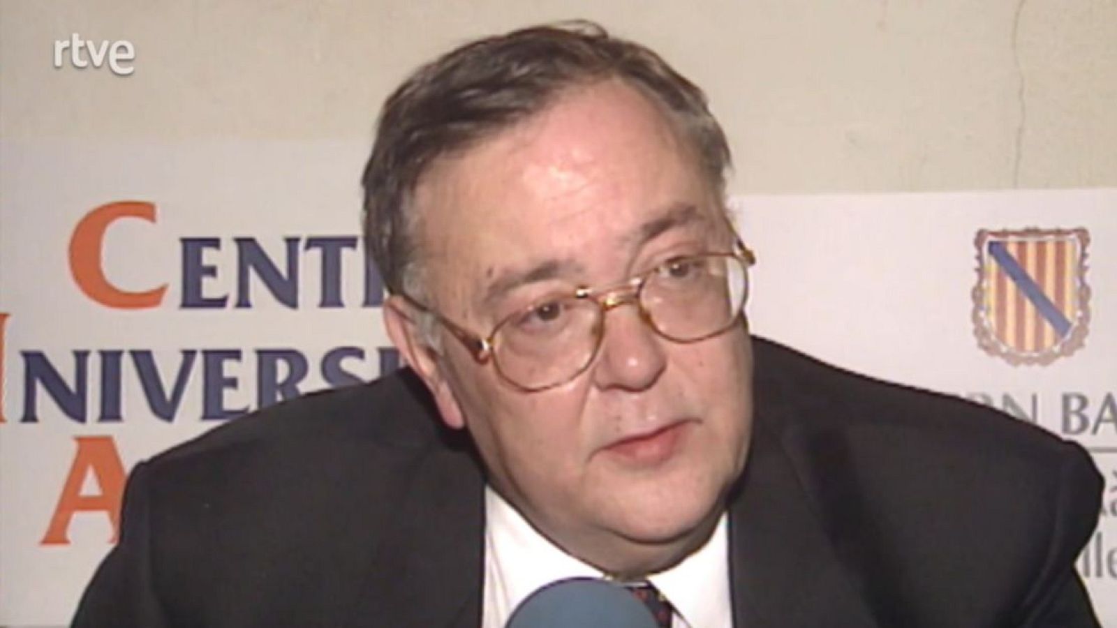 Seminario de periodistas: futuro de la comunicación y la prensa - Informatiu Balear | Veure