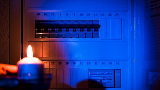 ¿Cómo va a afectar el apagón a la factura de la luz?