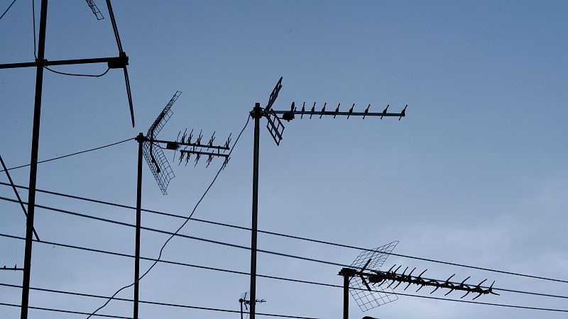 El Burgo del Ebro sigue sin cobertura cinco das despus del apagn | Ver