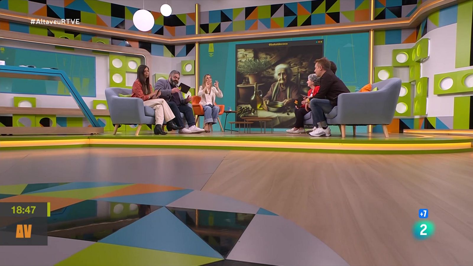 Assetjament escolar i pàrquing inundat d'aigües fecals - L'Altaveu - L'altaveu | Veure