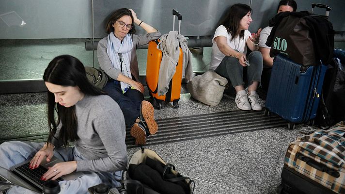 Telediario 1 - Las claves del robo de cable del AVE que deja miles de viajeros afectados