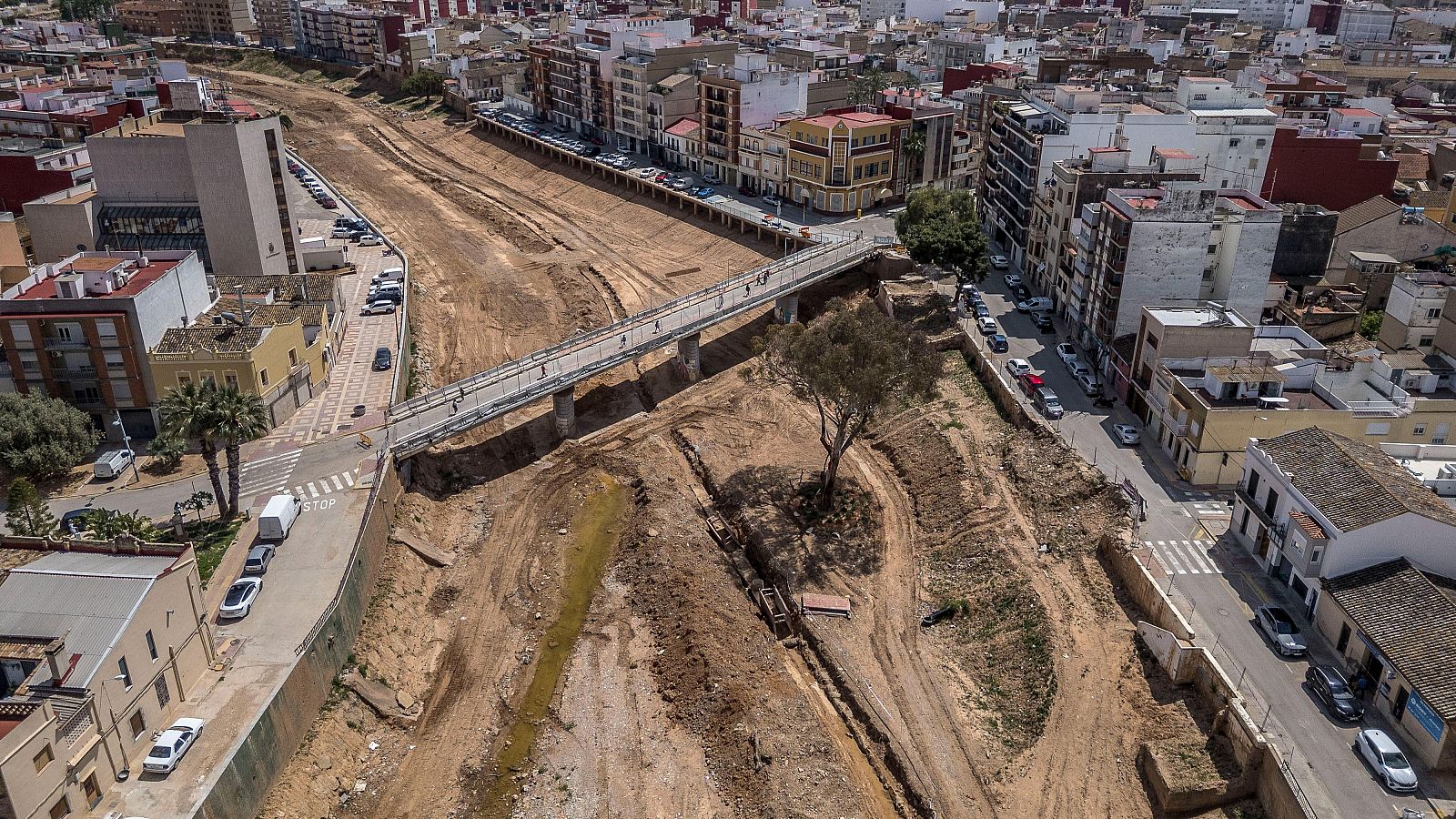 'El día de los 700 litros', un documental seis meses después de la dana - Telediario 1 | Ver